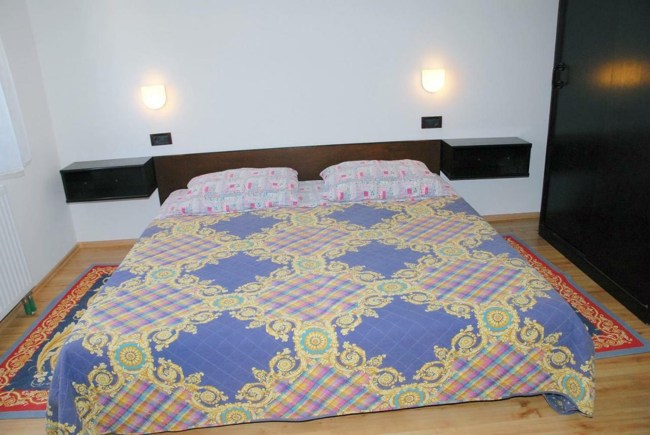 Apartmani Bauk Poreč Exterior foto