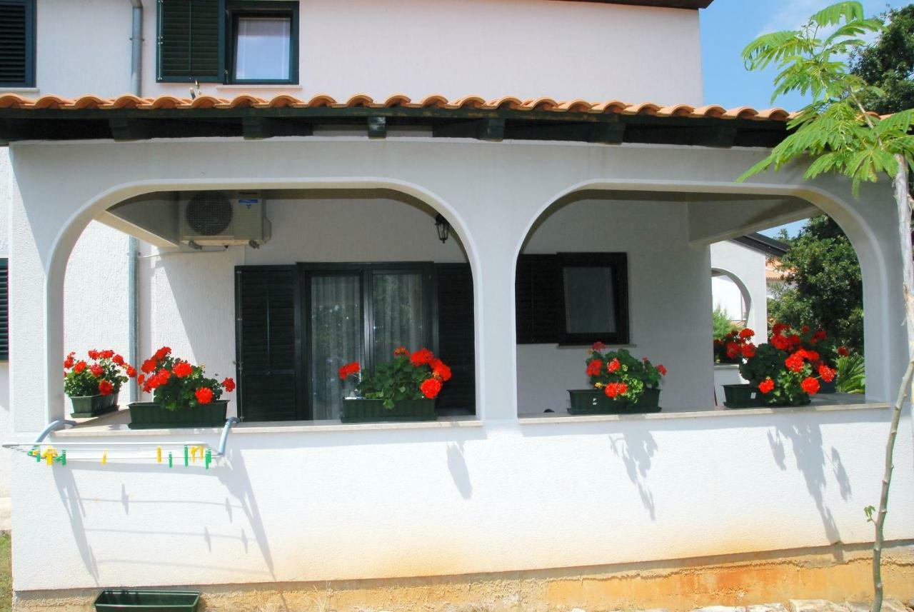 Apartmani Bauk Poreč Exterior foto